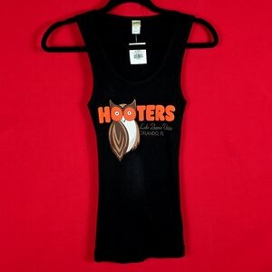 NEW HOOTERS Lake‎ Buena Vista Orlando Florida Black Ribbed Tank Top Size Small